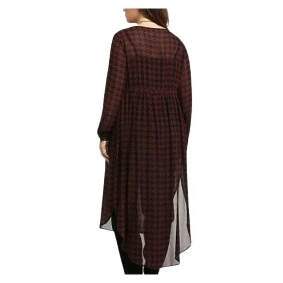 Torrid Long Sleeve Scoop Neck Burgundy Houndstooth Chiffon Button Tunic Size 1X - Picture 2 of 7